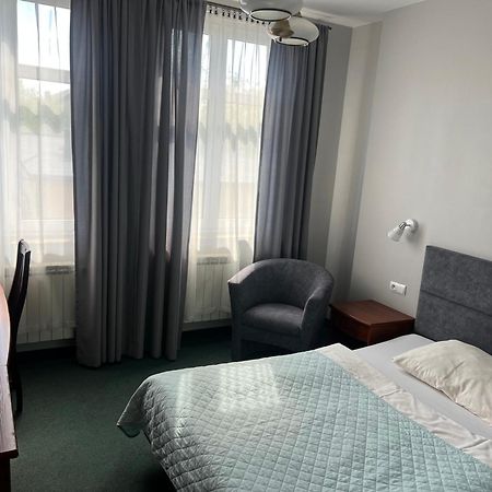 Alabastro Bed & Breakfast Tomaszów Mazowiecki Eksteriør bilde