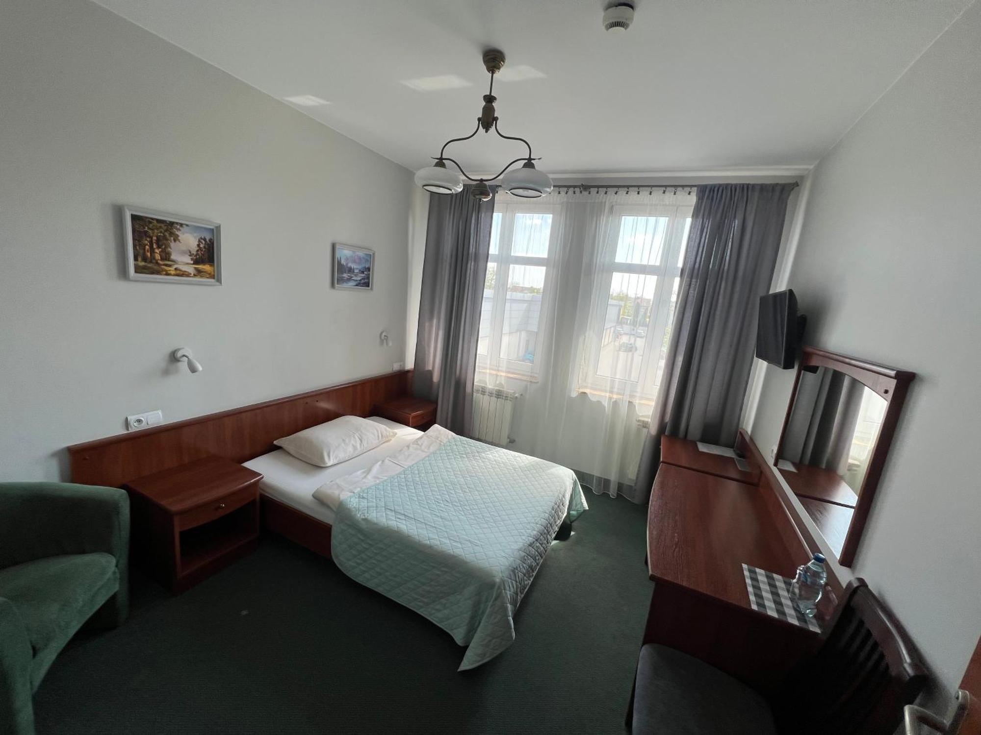 Alabastro Bed & Breakfast Tomaszów Mazowiecki Eksteriør bilde