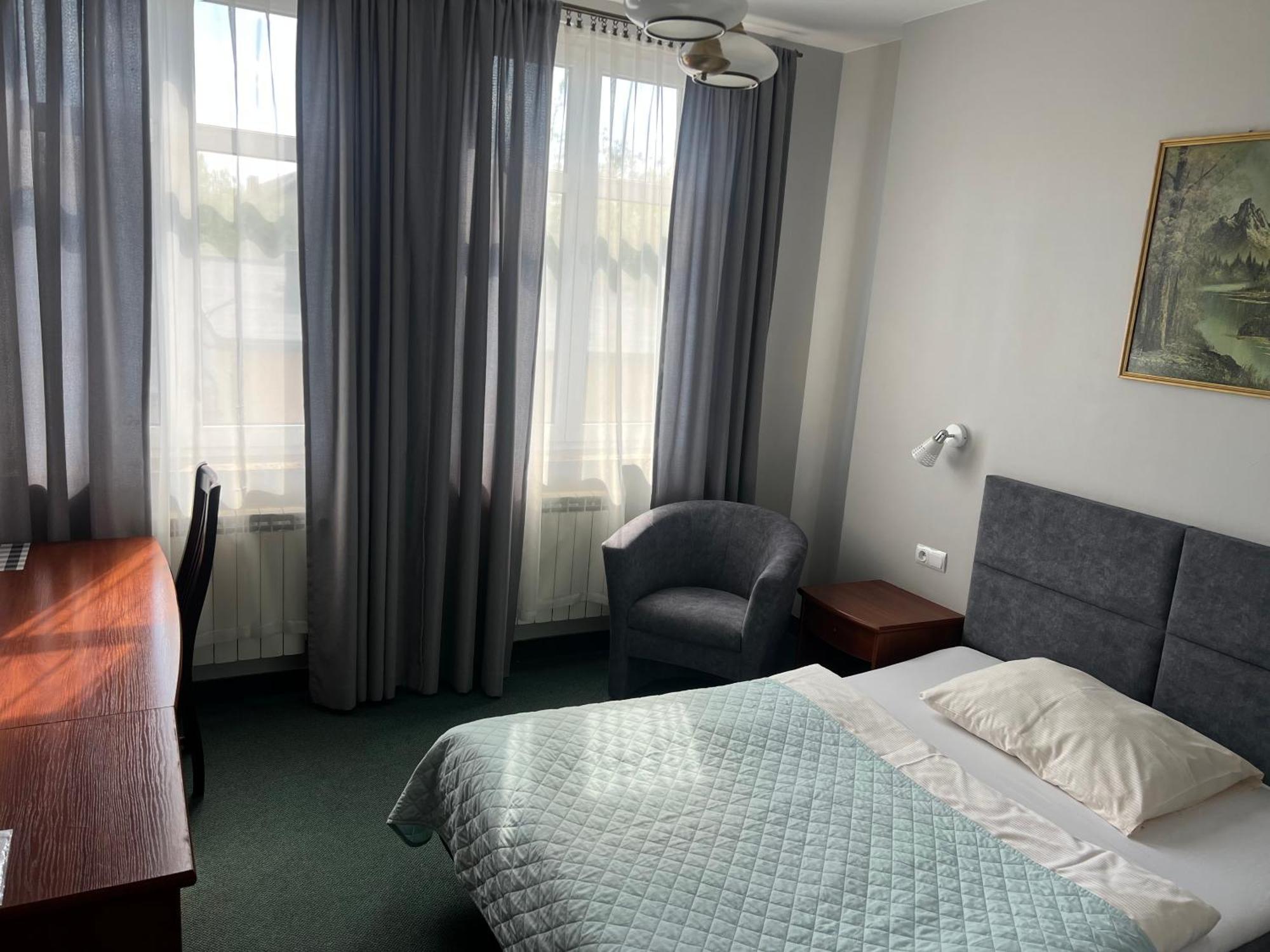 Alabastro Bed & Breakfast Tomaszów Mazowiecki Eksteriør bilde