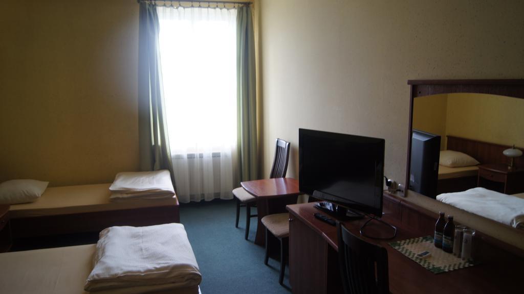 Alabastro Bed & Breakfast Tomaszów Mazowiecki Rom bilde